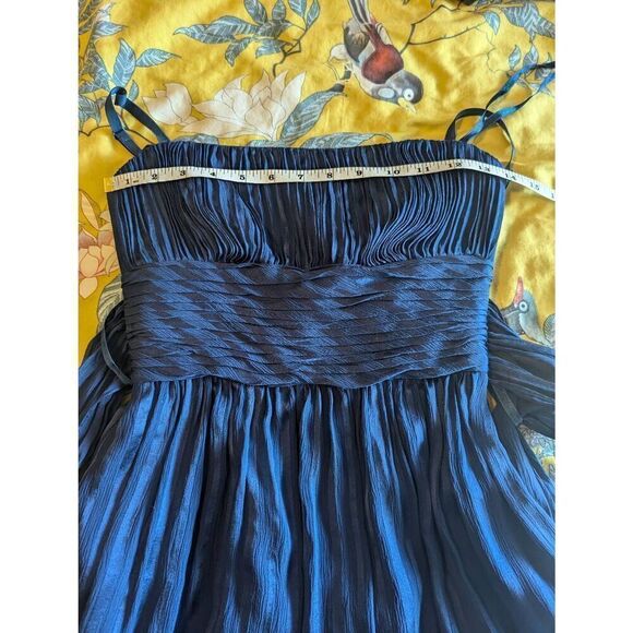 BCBGMaxazria Women’s Size 0 100% Silk Blue Formalwear Cocktail miniDress - Picture 6 of 7